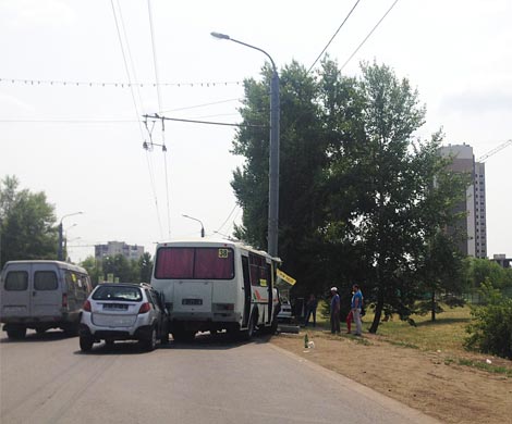 Девять человек пострадали в ДТП с участием автобуса в Оренбурге