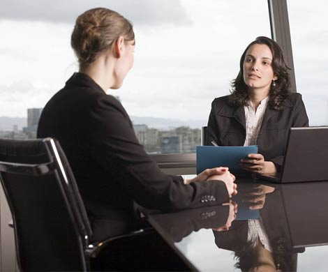 Для приема на работу голос важнее хорошего резюме