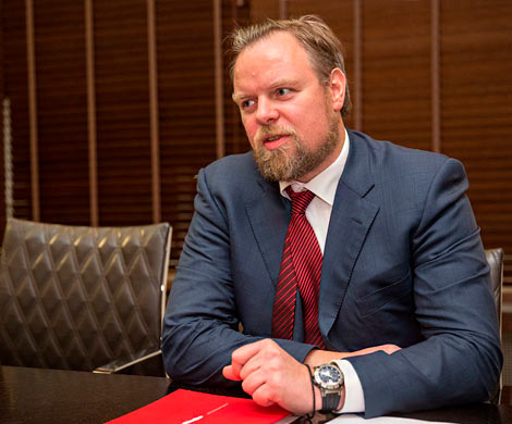 Дмитрий Ананьев «наехал» на ЦБ и уехал из России