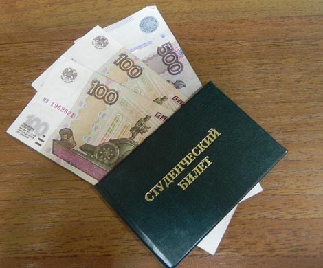 До 13 ноября Минфин проверит обстановку со стипендиями в россвузах 