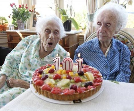 Долгожители рассказали, чем нужно питаться, чтобы дожить до 100 лет