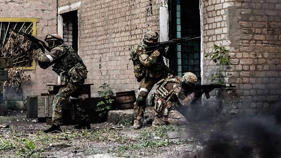 «Должны знать все»: крымский сенатор Ковитиди назвала «Лучшие в аду» Евгения Пригожина фильмом-правдой