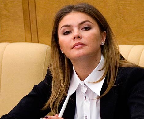 Досрочное прекращение депутатских полномочий Кабаевой Госдума рассмотрит сегодня