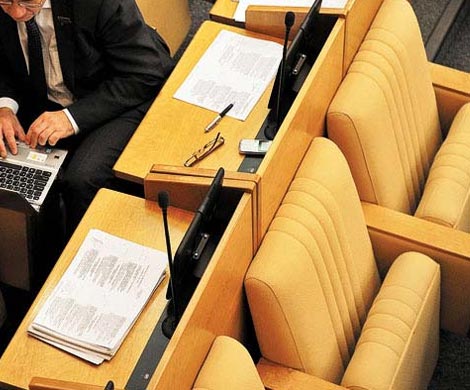 Думские партии решают судьбу прогульщиков