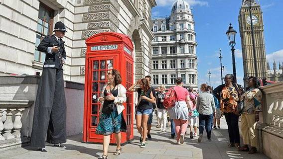 Два миллиона англичан принимают антидепрессанты в течение пяти и более лет