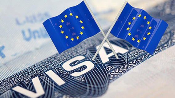 Евросоюз не готов предоставлять гражданам РФ электронные визы