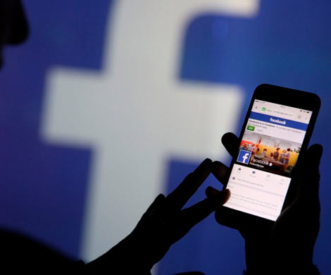 Facebook расскажет конгрессу о "российском вмешательстве"