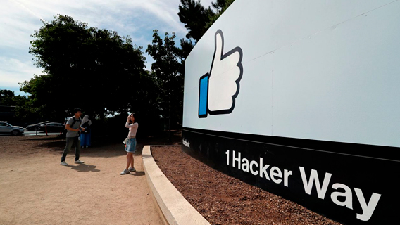 Facebook выделит $100 млн на финансирование новостных агентств, пострадавших от Covid-19