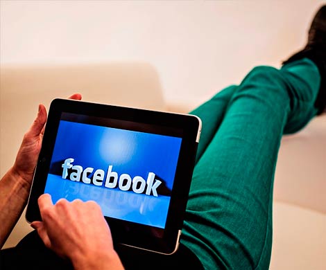 Facebook запустила новостное агентство из постов пользователей