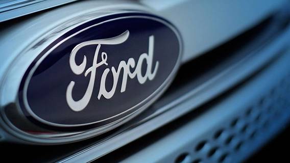 Ford и другие автопроизводители сокращают производство из-за нехватки чипов