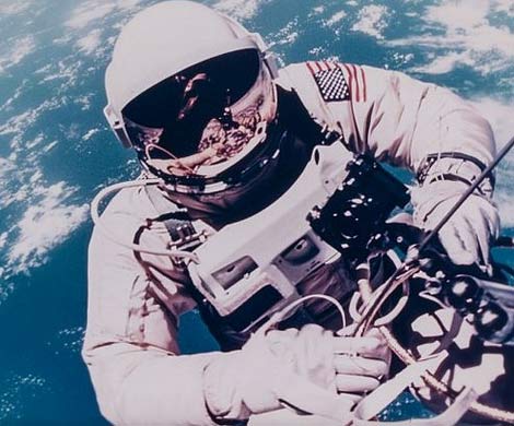 Фотография первого американца в космосе ушла с молотка за $21 тыс