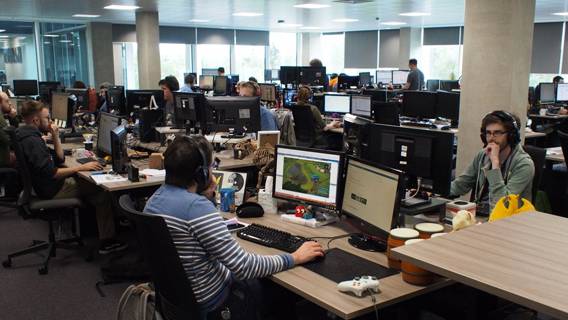 Frontier Developments заявила, что удаленный режим работы затруднил выпуск видеоигр