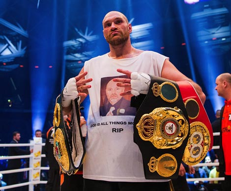 Фьюри лишили одного из чемпионских поясов
