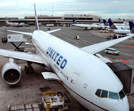 Гендиректор United Airlines не будет увольняться в связи со случившимся скандалом