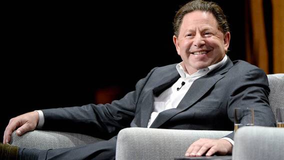 Генеральный директор Activision сократил свою зарплату на 99,9%