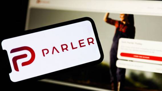 Генеральный директор Parler заявил, что приложение, которое предпочитают сторонники Трампа, может не вернуться