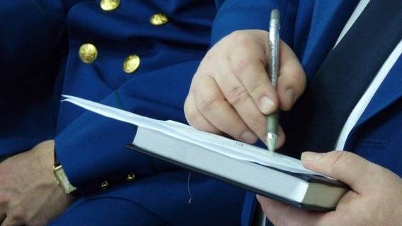 Генпрокуратуру просят проверить зарубежный бизнес депутатов-коммунистов