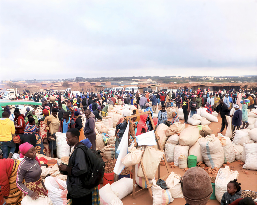 Глобальный рост замедляется, а бедность растет