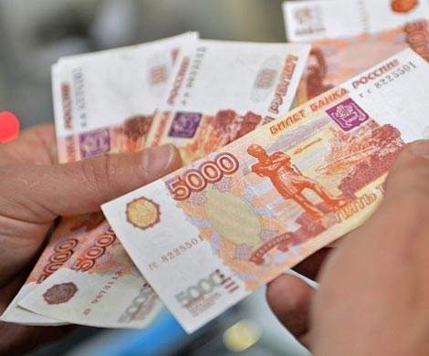 Греф рассказал, в какой валюте лучше хранить сбережения