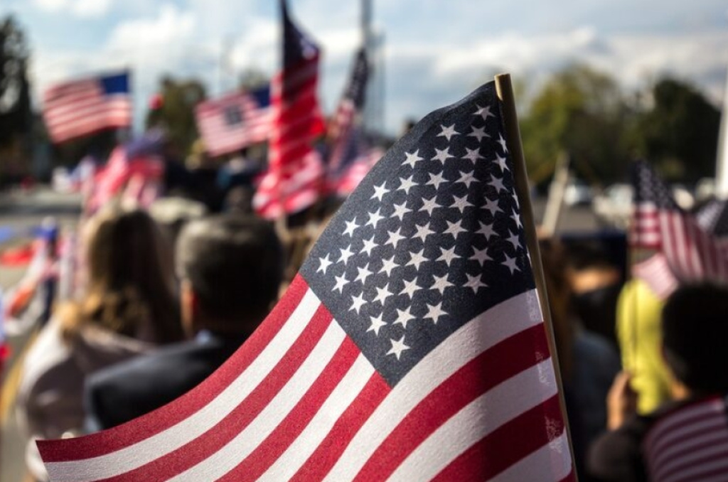 Илон Маск предрекает США новую гражданскую войну