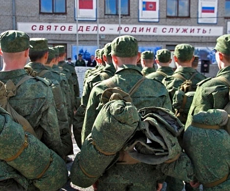 Иностранцы смогут служить в России по контракту лишь раз