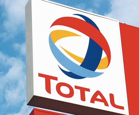 Из-за санкций Total вынужден покидать российские проекты