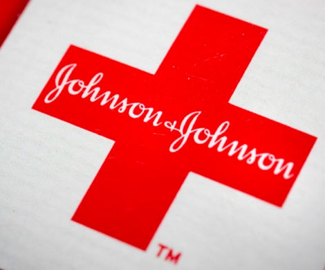 Johnson & Johnson выплатит компенсацию больной раком американке