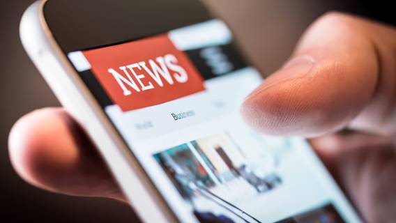 Канал потоковых новостей Bloomberg делает упор на развитие массовых медиа
