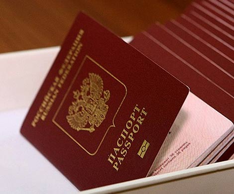 Киев планирует пускать россиян на Украину по загранпаспортам