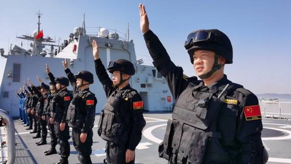 Китай уже может владеть самым сильным военным флотом