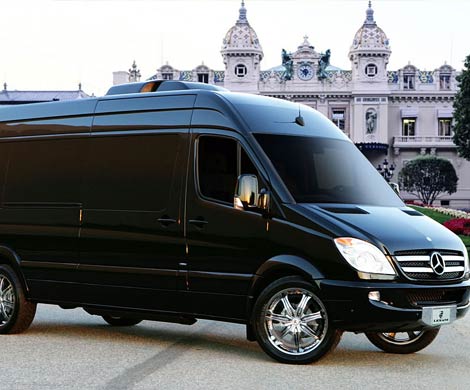Компания Mercedes назвала Benz Sprinter лучшим автомобилем для тех, кто регулярно осуществляет грузоперевозки