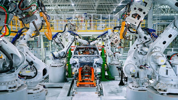 Компания Xpeng, позиционирующаяся как конкурент Tesla, получила разрешение на самостоятельную сборку электромобилей