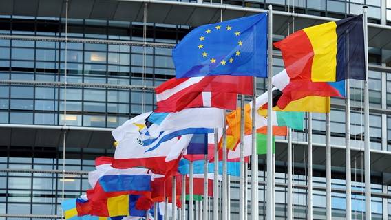Конфликт на Украине – весомый повод для расширения и совершенствования ЕС
