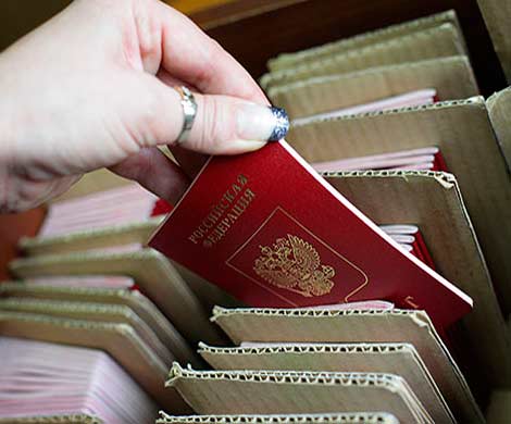 Консульства стран ЕС в России отказываются выдавать жителям Крыма визы 