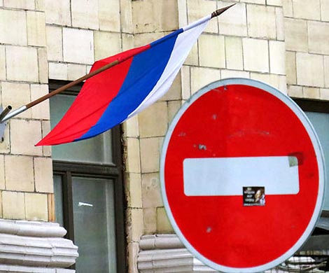 Кремль не намерен поднимать вопрос отмены санкций