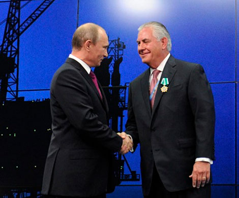 Кремль не подтверждает и не опровергает переговоры Путина с Тиллерсоном