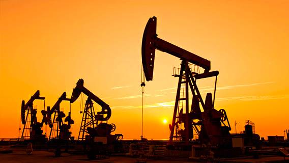 Кремль обеспокоен потолком цен на нефть и падением стоимости сырья 