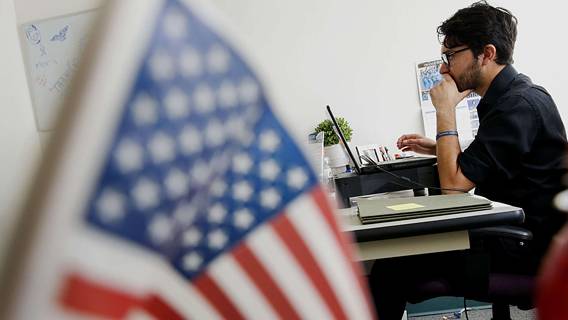 Крупные предприятия США продлят рабочее время, чтобы сократить сбои в цепочках поставок