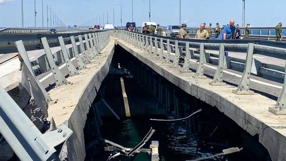 Крымский мост вновь подвергся террористической атаке со стороны Украины