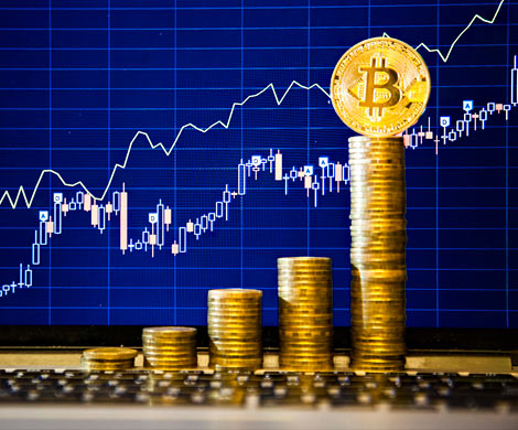 Курс биткоина приблизился к $10000