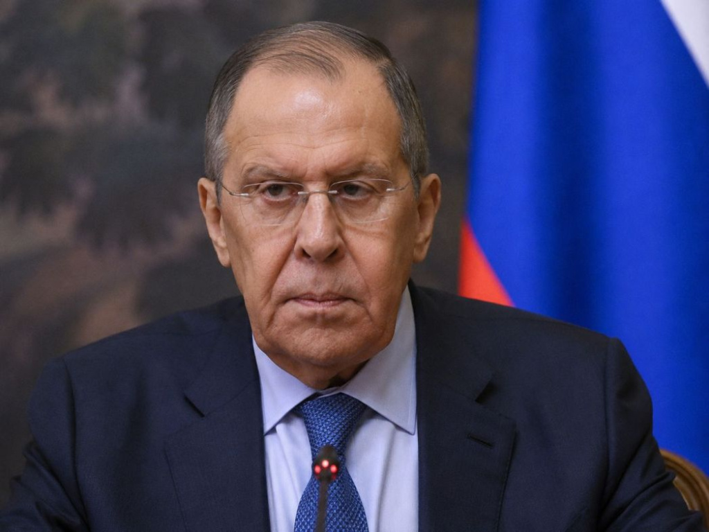 Лавров: Большое Евразийское партнерство призвано устранить барьеры для торговли и инвестиций