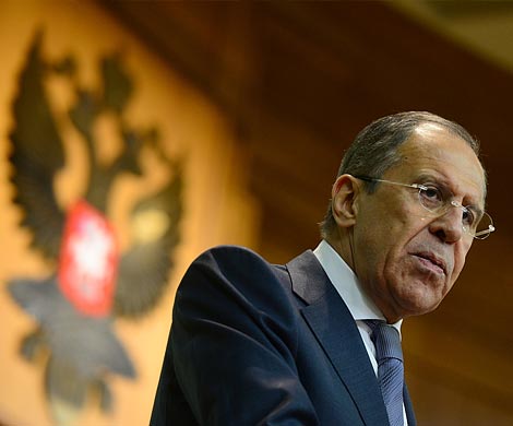 Лавров отверг обвинения в обстреле гумконвоя в Сирии сирийской авиацией