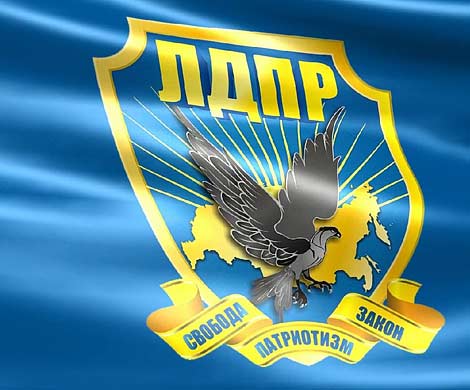 ЛДПР хочет отправить в ПАСЕ боксера и борцов