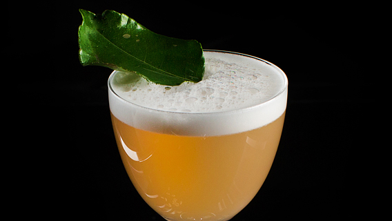 Life giving mix в обновленном Mercedes Bar