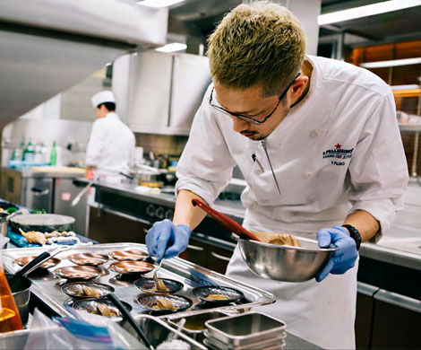 Лучший молодой шеф мира, победитель S.PellegrinoYoungChef2018 даст ужин в «Турандот» 25 октября