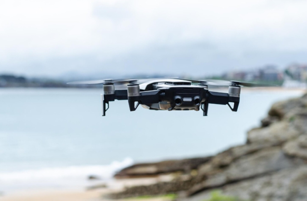 Массовая атака дронов на Ростовскую область привела к разрушениям и пострадавшим