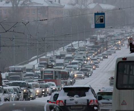 Массовые ДТП с утра парализовали движение в Челябинске