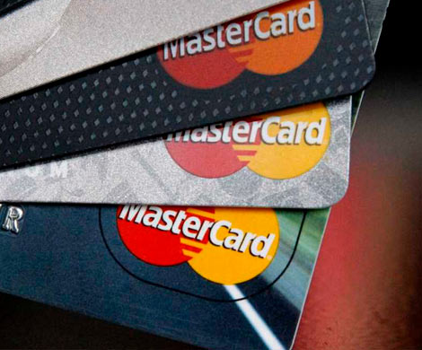 Mastercard научила карты распознавать отпечатки пальцев