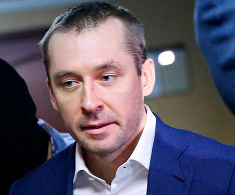 Мать и сестра полковника Захарченко выехали из РФ