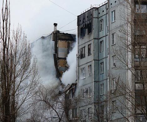 МЧС считает бомбу одной из возможных причин взрыва дома в Волгограде